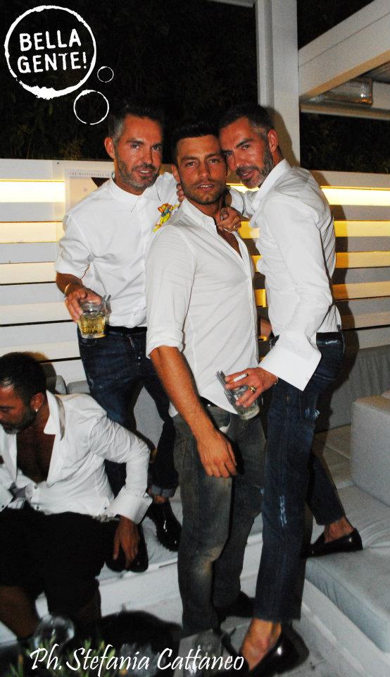 Eugenio Colombo, neo tronista, con i fratelli Caten: foto preview