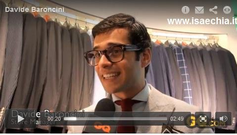 Davide Baroncini responsabile di un negozio di moda a Milano (video)