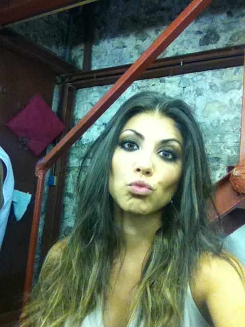 Flora Canto: foto preview