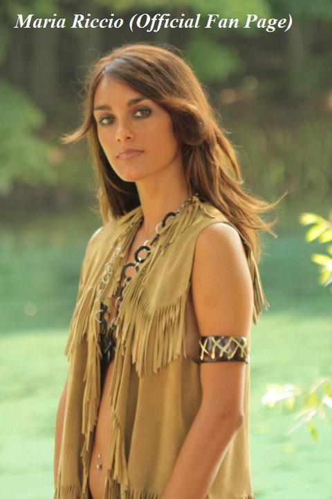 Maria Riccio: foto posate preview