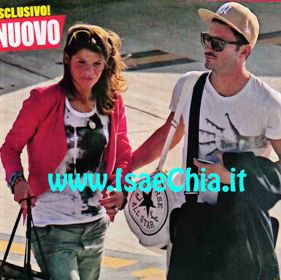 Alessandra Amoroso: E’ ansiosa, piange per niente e adesso ci si mette anche l’herpes: sente tutto il peso dello stress article-post