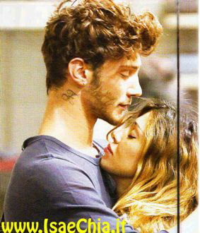 Stefano De Martino, le scuse a Emma Marrone cosa nascondono? article-post