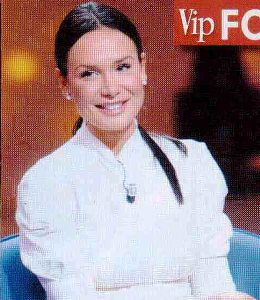 Nicole Minetti: SuperSimona Ventura la inchioda al vitalizio! preview