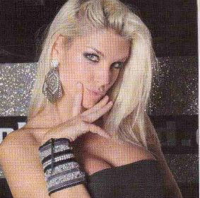 Eventi e feste vip: Per Chiara Giorgianni un compleanno “al bacio”, Alessio Lo Passo fa colpo su donne e “web-star”, Daniele Interrante rappa e Natalia Angelini sexy diavoletta preview