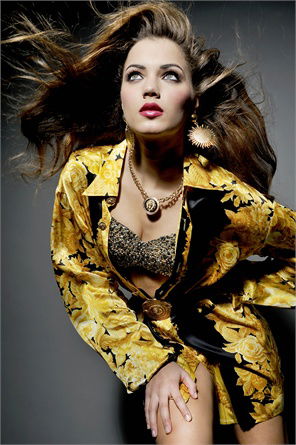 Giusy Buscemi posa per il calendario di Miss Italia: foto article-post