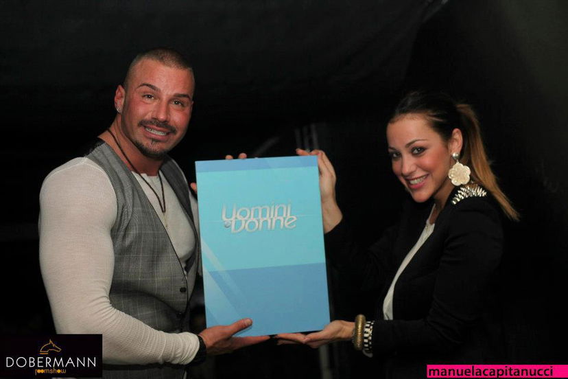 Teresanna Pugliese e Jack Vanore in discoteca per i casting di ‘Uomini e Donne’: foto preview