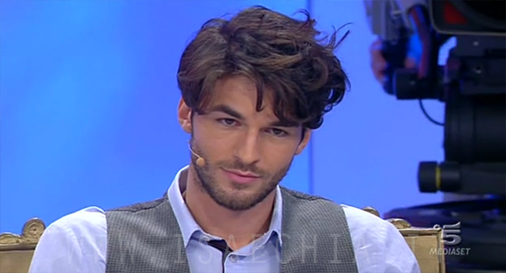 Andrea Offredi e la sua fidanzata avvistati ieri sera a cena con il fratello di Andrea e la sua ragazza (foto) article-post