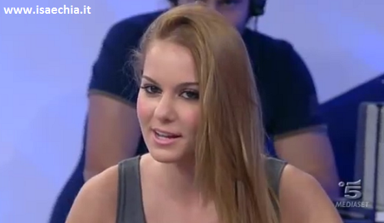 Desirèe Cacini, corteggiatrice di Andrea Offredi, ha partecipato a ‘Veline’, ‘Miss Italia’ e molti altri programmi tv: foto e video preview