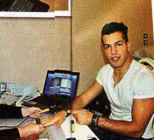 Giornata di relax per Giorgio Ronchini e la sua compagna Marta preview