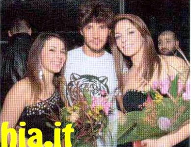 Eventi e feste: Bagno di folla per Stefano De Martino, futuro papà preview