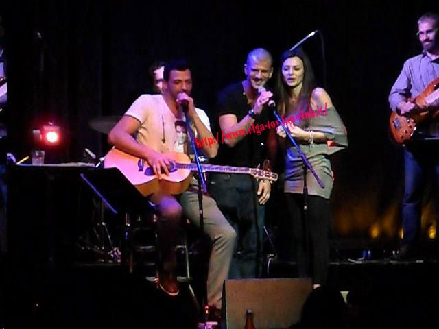 Elga Enardu e Diego Daddi in un locale: video. Con loro anche il cantante Pago.. preview