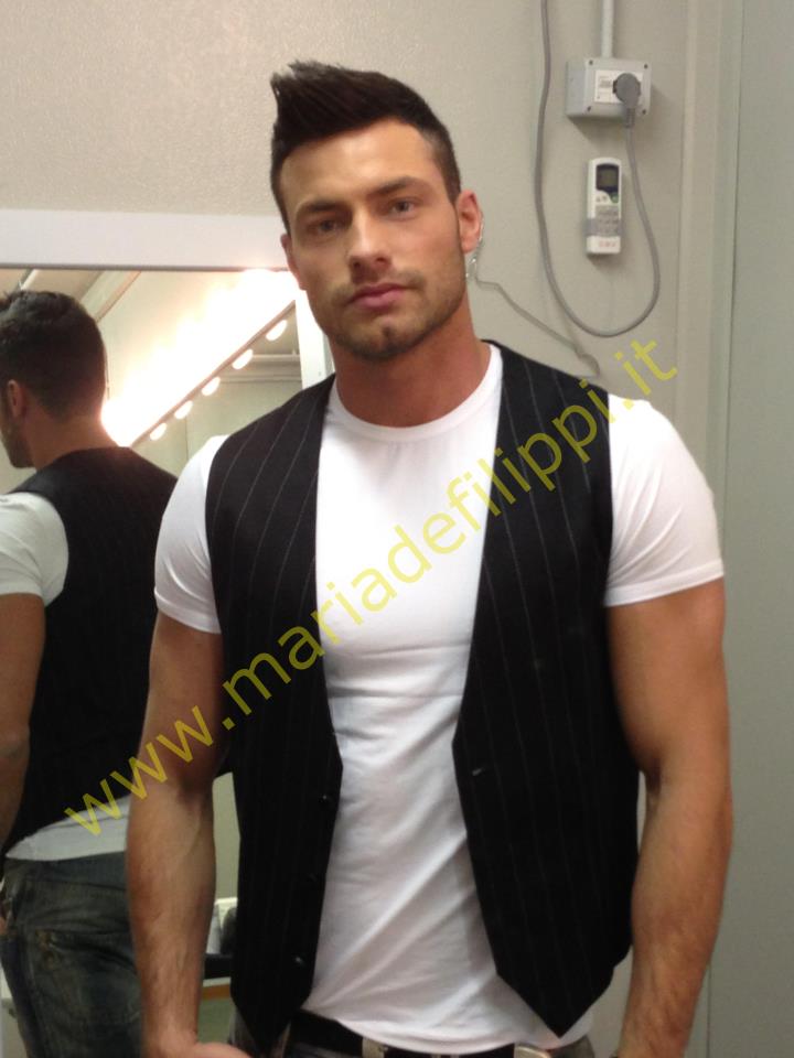 Backstage della registrazione del Trono blu: foto article-post