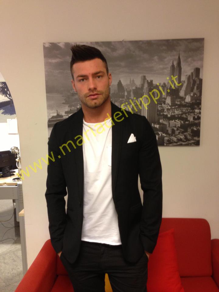 Backstage della registrazione del Trono blu: foto preview