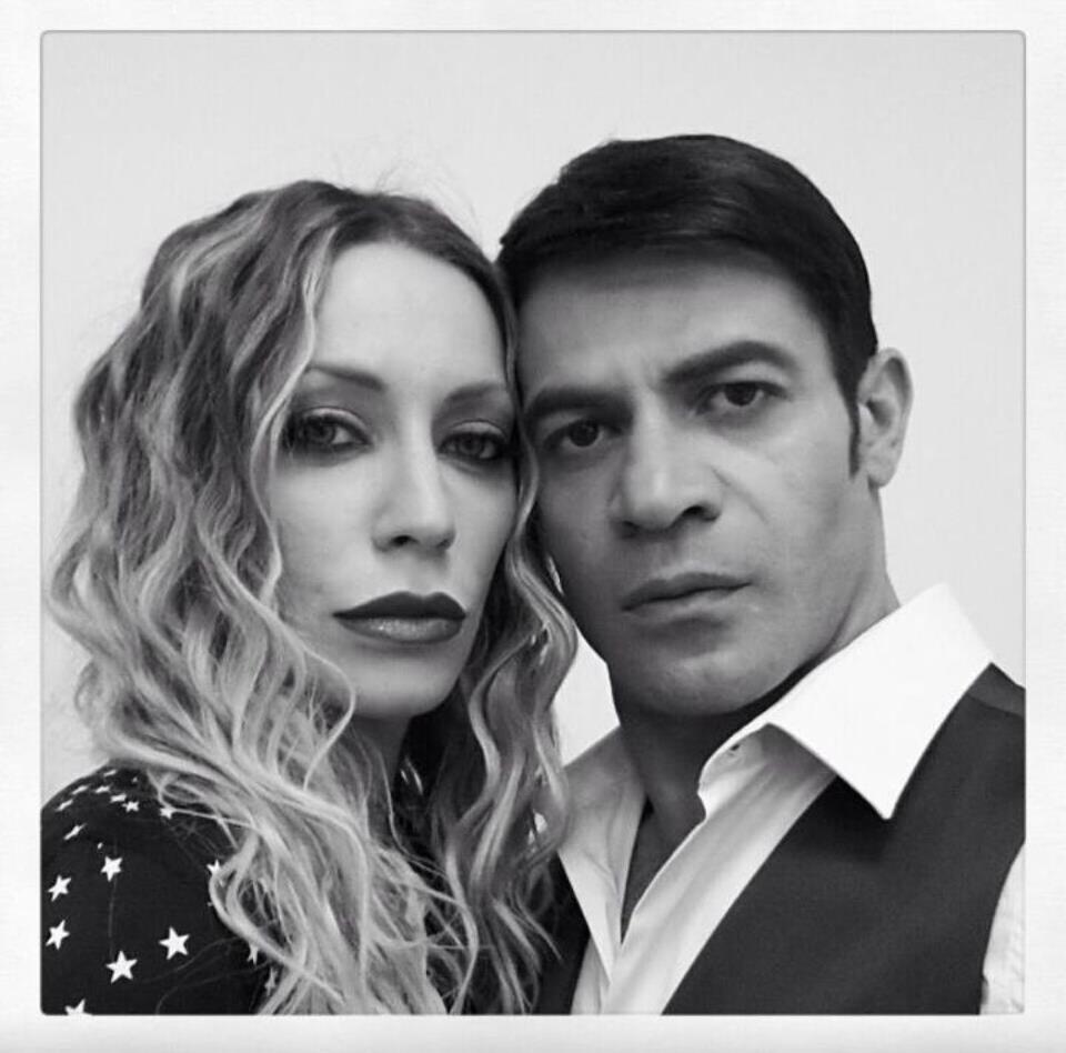 Karina Cascella e Gianni Sperti nel backstage delle registrazioni di oggi: foto article-post