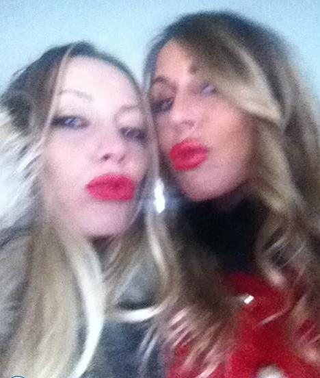 Karina Cascella con Guendalina Canessa e con Gianni Sperti: foto preview