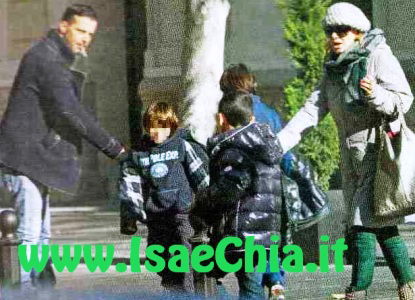 Tina Cipollari vola in Spagna e dà uno schiaffo alle liti in tv article-post