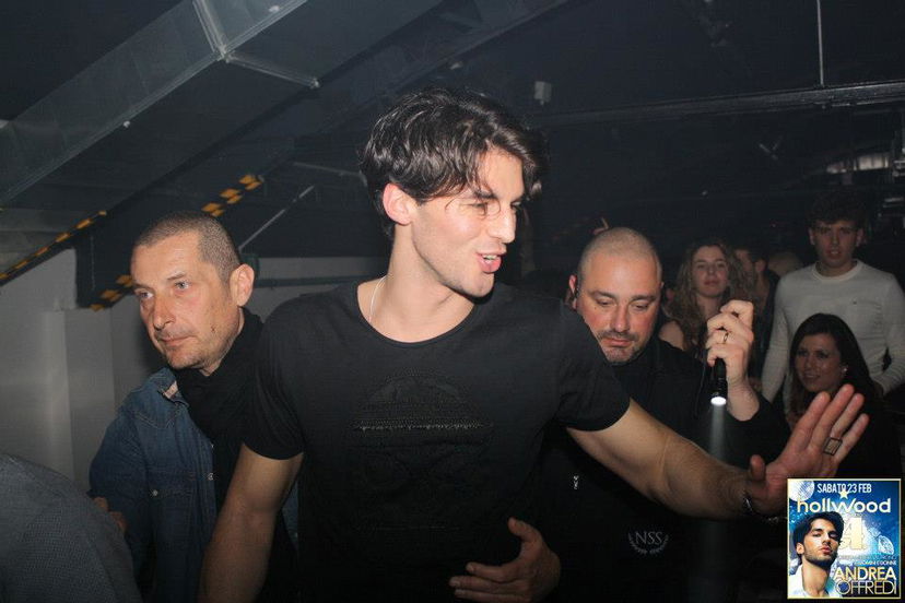 Andrea Offredi: la prima serata del tronista (foto e resoconto) preview