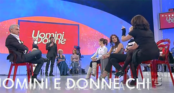 Gianni Sperti dixit, Elga Profili respondit article-post