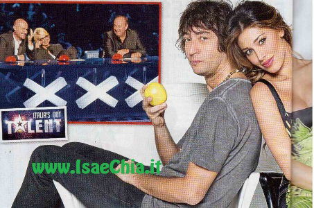 Belen Rodriguez: “Inutile che gufiate: io amo solo Stefano De Martino. Per ora…” preview