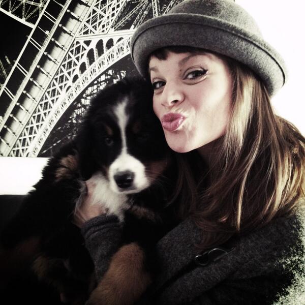 Il nuovo ‘amico speciale’ di Alessandra Amoroso: foto preview