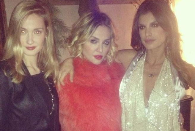 Elisabetta Canalis diventa designer di gioielli: foto preview