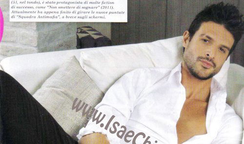 Alessandro Pess: “Scusa Maria De Filippi, ma io amo lei!” preview