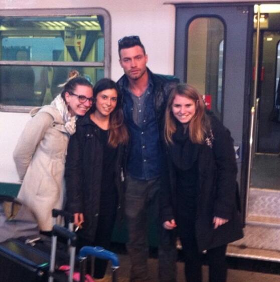 Eugenio Colombo: foto con i fan preview