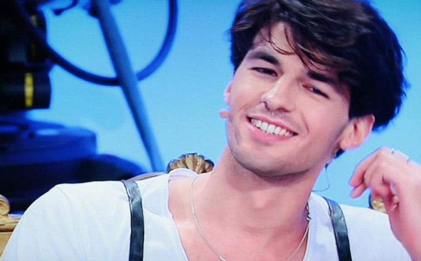 Domani su IsaeChia.it la versione di Andrea Offredi sulla fine della relazione con Claudia D’Agostino preview