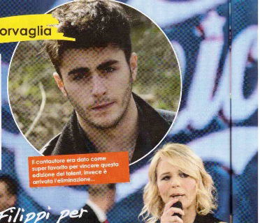 Serale di Amici tra ospitissimi e lacrime: La De Filippi per la prima volta si è commossa in diretta preview