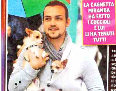 La cagnetta di Valerio Scanu ha fatto i cuccioli e lui li ha tenuti tutti / Ultime da…Chiara Galiazzo preview