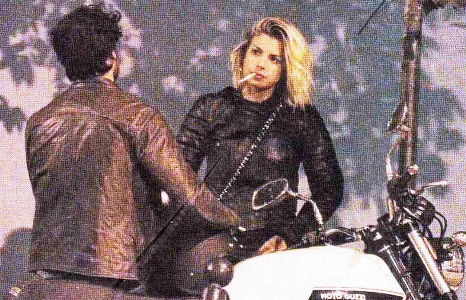 Emma Marrone e Marco Bocci: è il vizio del fumo che ha fatto scoppiare la loro passione! article-post