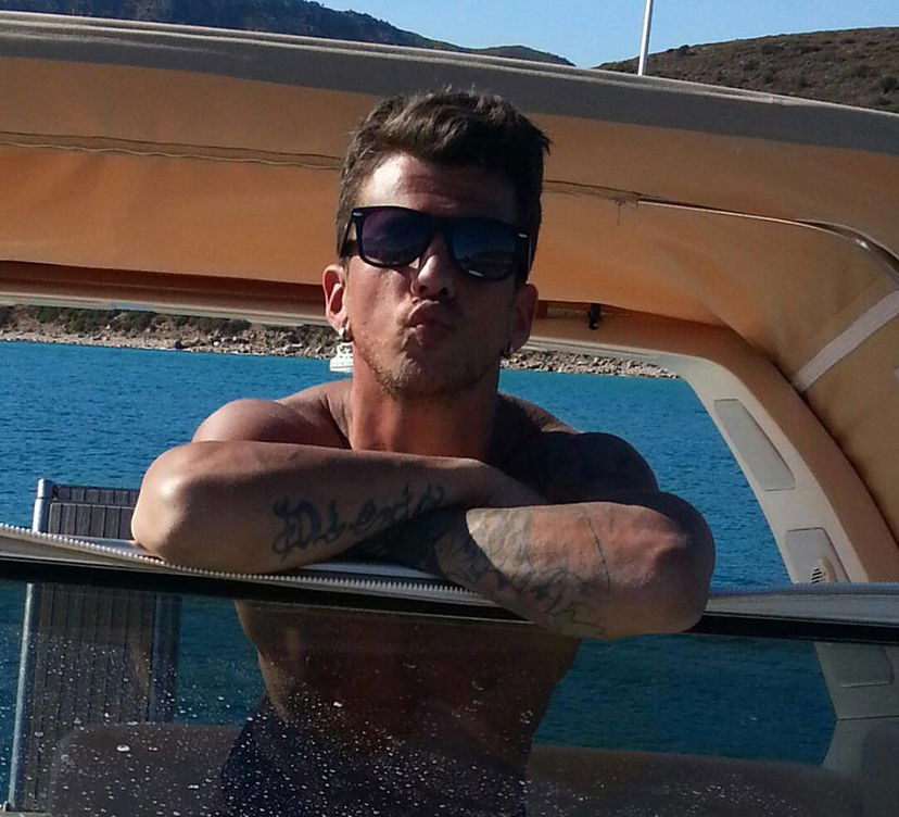 Elga Enardu e Diego Daddi in barca: foto preview