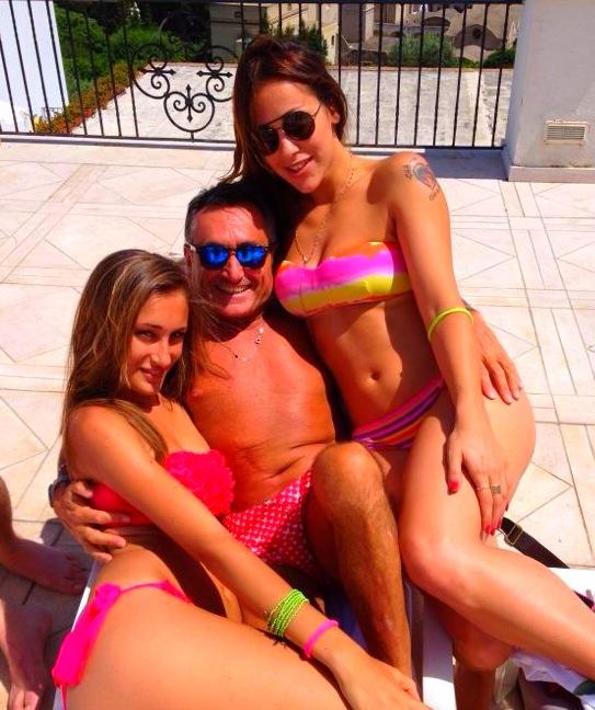 Teresanna Pugliese risponde su Facebook alle critiche ricevute negli ultimi giorni: ‘Fatevi una vita e pensate ai vostri amici, non ai miei!’ preview