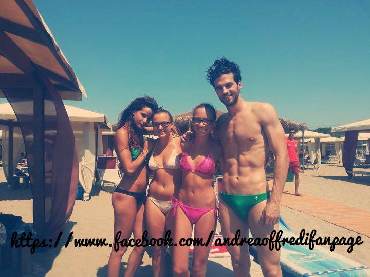 Andrea Offredi e Claudia D’Agostino insieme al mare: foto preview