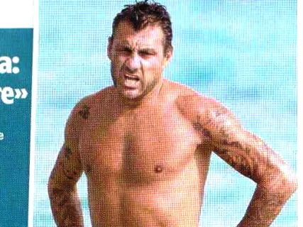 Bobo Vieri fa 40 anni e riflette: “Solo con Elisabetta Canalis fu grande amore” preview