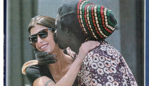 Elisabetta Canalis: Dopo George Clooney ci sono per lei i baci del venditore ambulante