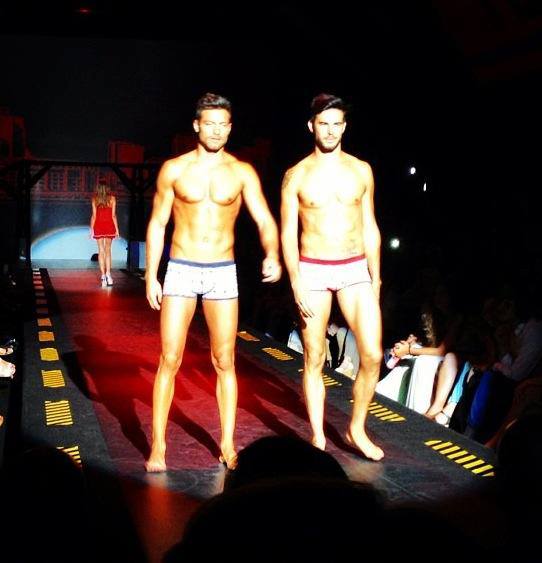 Eugenio Colombo sfila per Tezenis: foto preview