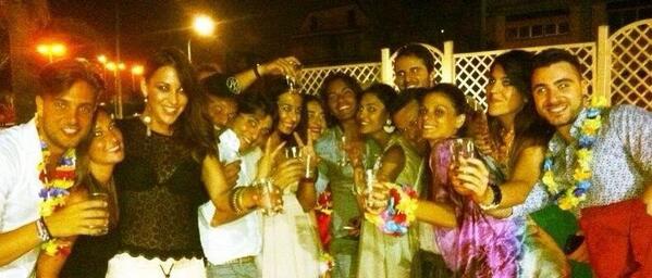 Teresanna Pugliese alla festa di laurea di un’amica: foto article-post