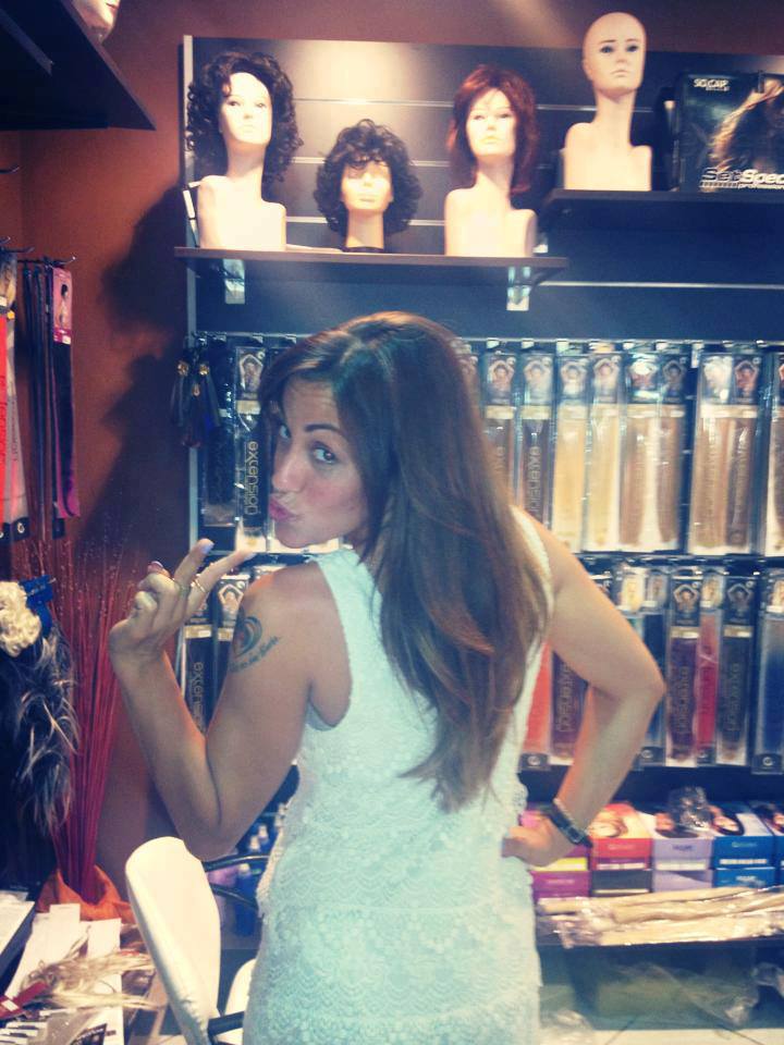 Teresanna Pugliese dal parrucchiere: foto preview