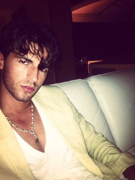 Andrea Offredi: nuove foto della vacanza in Sardegna article-post