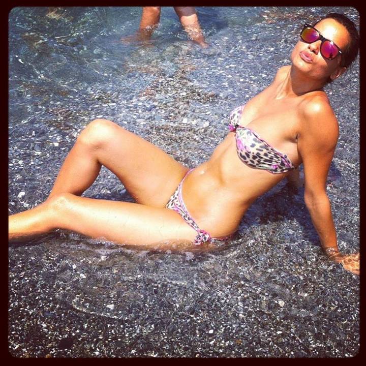 Claudia D’Agostino in vacanza in Calabria: le foto preview