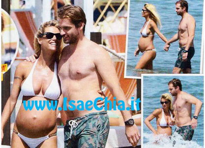 Michelle Hunziker è perfetta ma…sogna i nachos! preview