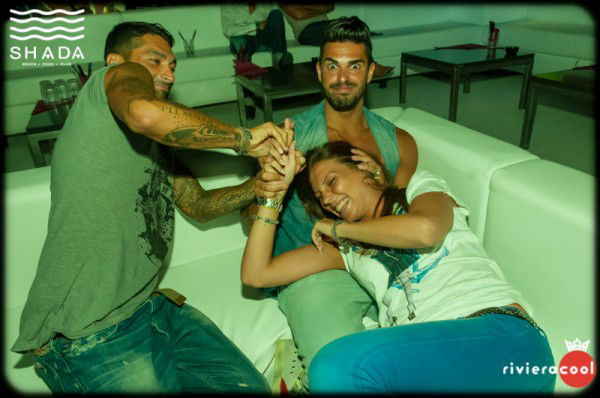 Cristian Gallella e Tara Gabrieletto in discoteca con Giorgio Alfieri ed altri amici: foto preview