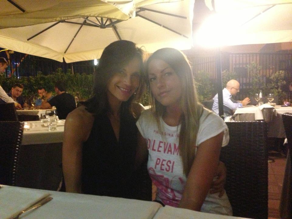 Eliana Michelazzo con Sara Zanier e Linda Collini: foto article-post