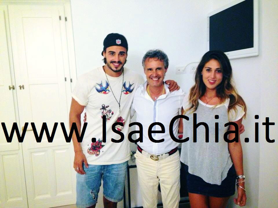 Francesco Monte e Cecilia Rodriguez in Sicilia: foto. E lei su Instagram dichiara: ‘Francesco ora è mio!’ article-post