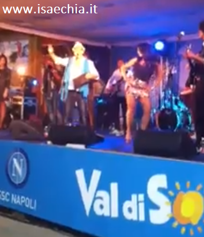 Marika Fruscio come Sophia Loren: il video della ‘mossa’ preview