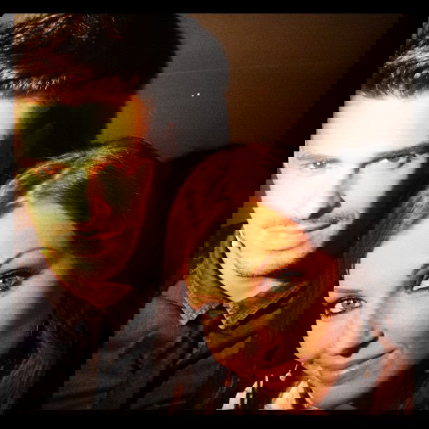 Anna Munafò, Cristian Gallella, Tara Gabrieletto, Eugenio Colombo, Francesca Del Taglia e Claudia D’Agostino nel backstage della puntata di ieri: foto e video article-post