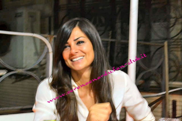 Serena Enardu al raduno con i fan: le foto preview