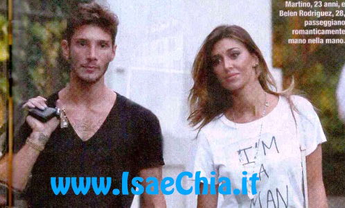 Don Matteo e Don Marco, dopo il no a Belen Rodriguez: “Siamo valletti di Dio, non di una showgirl” / Belen Rodriguez e Stefano De Martino: Mamma che passione al cucchiaio! preview
