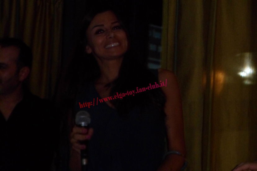 Elga Enardu: nuove foto preview